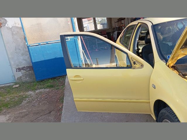 bontott SEAT LEON Jobb első Ajtó (Üres lemez)