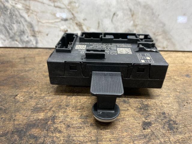 bontott SEAT LEON Jobb első Ajtó Vezérlőegység