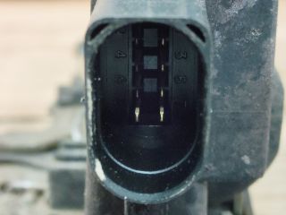 bontott SEAT LEON Jobb első Ajtózár