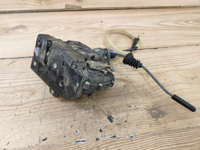 bontott SEAT LEON Jobb első Ajtózár