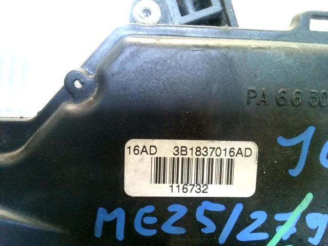 bontott SEAT LEON Jobb első Ajtózár