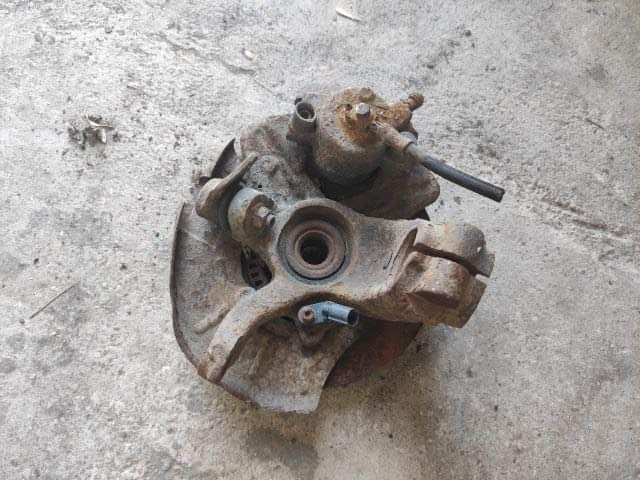 bontott SEAT LEON Jobb első Csonkállvány Kerékaggyal