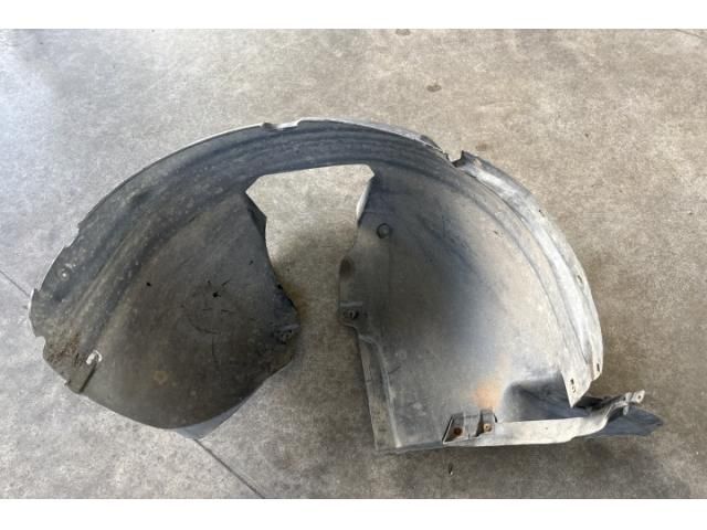 bontott SEAT LEON Jobb első Dobbetét (Kerékjárati, Műanyag)