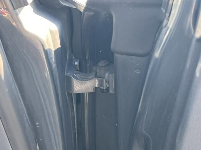 bontott SEAT LEON Jobb első Felső Zsanér