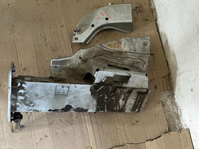 bontott SEAT LEON Jobb első Hossznyúlvány