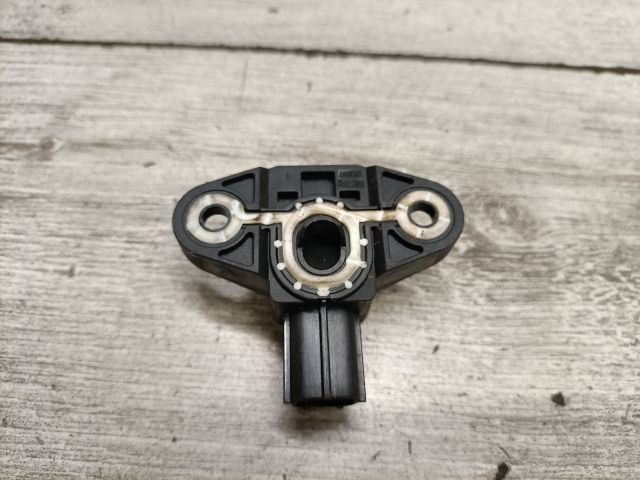 bontott SEAT LEON Jobb első Oldal Ütközés Érzékelő