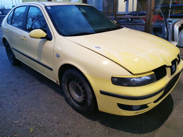 bontott SEAT LEON Jobb első Sárvédő Irányjelző