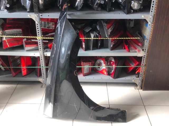 bontott SEAT LEON Jobb első Sárvédő