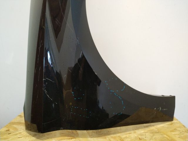 bontott SEAT LEON Jobb első Sárvédő