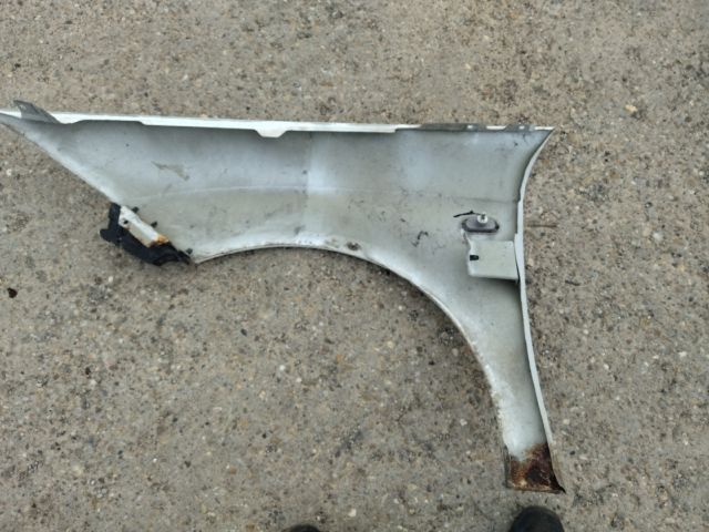 bontott SEAT LEON Jobb első Sárvédő