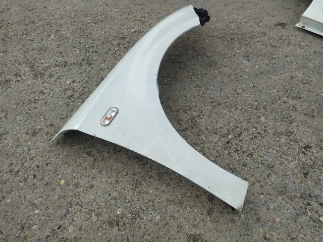 bontott SEAT LEON Jobb első Sárvédő