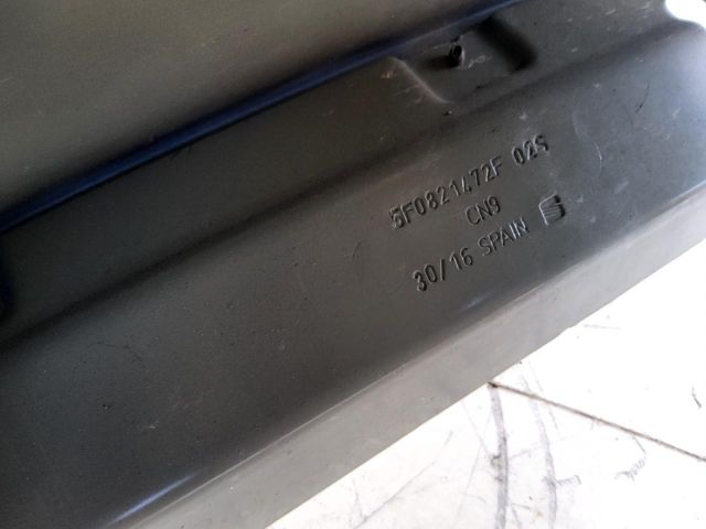 bontott SEAT LEON Jobb első Sárvédő