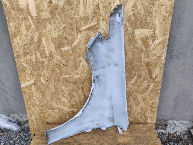 bontott SEAT LEON Jobb első Sárvédő