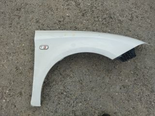 bontott SEAT LEON Jobb első Sárvédő