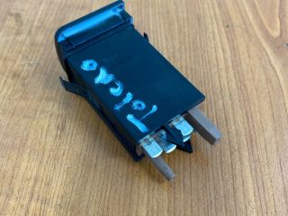 bontott SEAT LEON Jobb első Ülésfűtés Kapcsoló