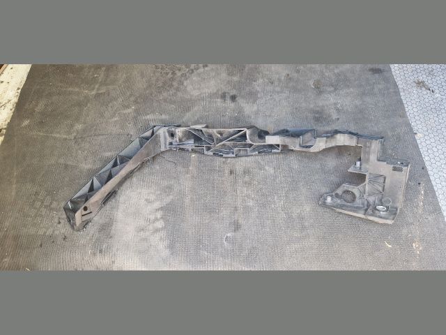 bontott SEAT LEON Jobb Fényszóró Lámpakeret