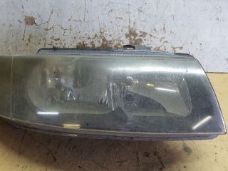 bontott SEAT LEON Jobb Fényszóró