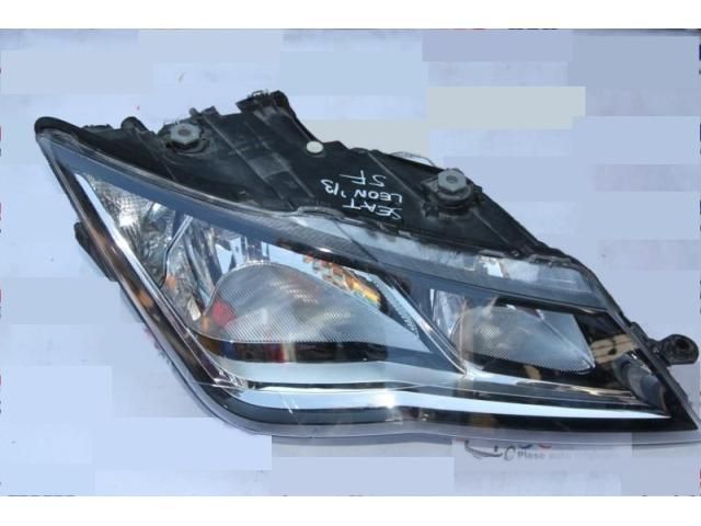bontott SEAT LEON Jobb Fényszóró