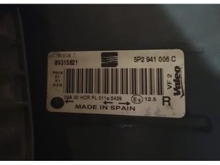 bontott SEAT LEON Jobb Fényszóró