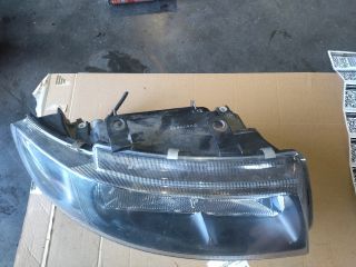 bontott SEAT LEON Jobb Fényszóró