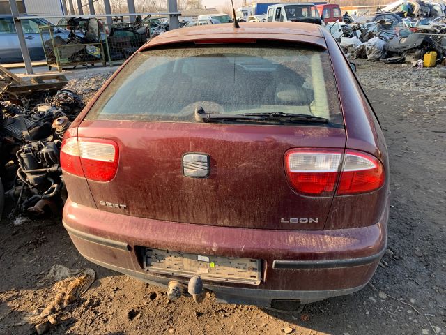 bontott SEAT LEON Jobb hátsó Ablak