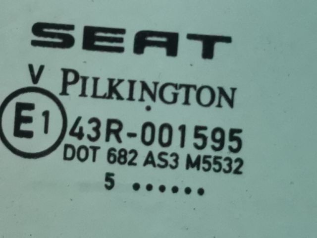bontott SEAT LEON Jobb hátsó Ablak
