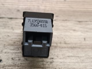 bontott SEAT LEON Jobb hátsó Ablakemelő Kapcsoló