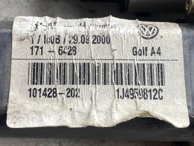 bontott SEAT LEON Jobb hátsó Ablakemelő Motor