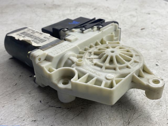 bontott SEAT LEON Jobb hátsó Ablakemelő Motor