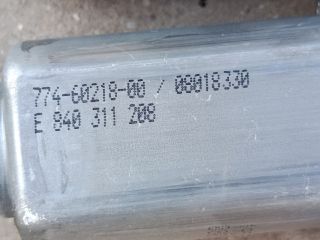 bontott SEAT LEON Jobb hátsó Ablakemelő Motor