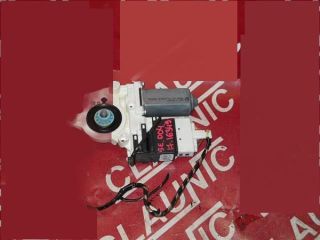 bontott SEAT LEON Jobb hátsó Ablakemelő Motor