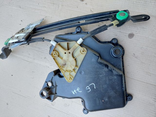 bontott SEAT LEON Jobb hátsó Ablakemelő Szerkezet (Elektromos)