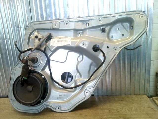 bontott SEAT LEON Jobb hátsó Ablakemelő Szerkezet (Elektromos)