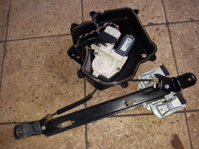 bontott SEAT LEON Jobb hátsó Ablakemelő Szerkezet (Elektromos)