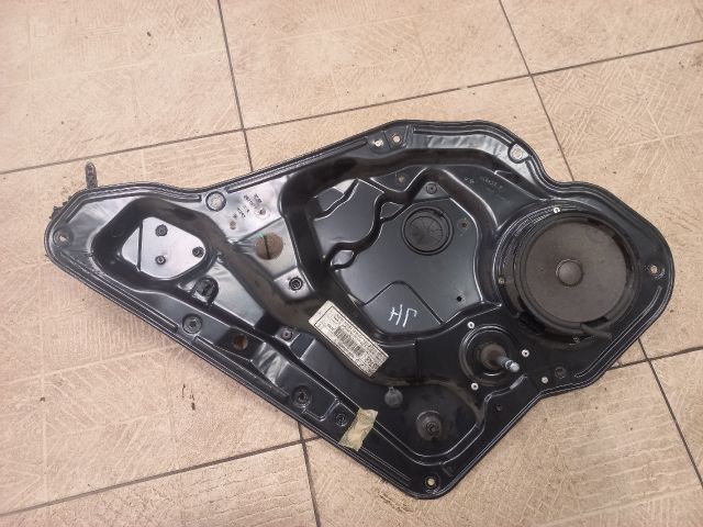 bontott SEAT LEON Jobb hátsó Ablakemelő Szerkezet (Mechanikus)