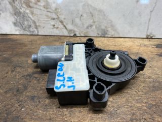 bontott SEAT LEON Jobb hátsó Ablaktörlő Motor