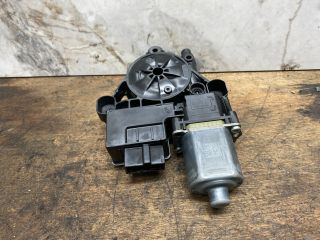 bontott SEAT LEON Jobb hátsó Ablaktörlő Motor