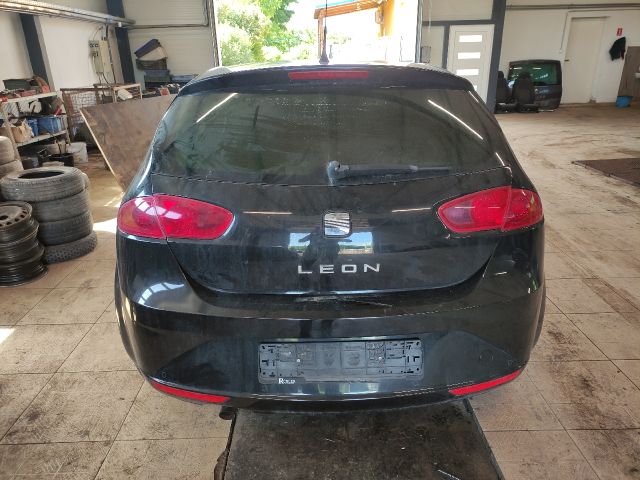 bontott SEAT LEON Jobb hátsó Ajtó (Üres lemez)