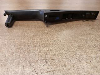 bontott SEAT LEON Jobb hátsó Ajtóbehúzó