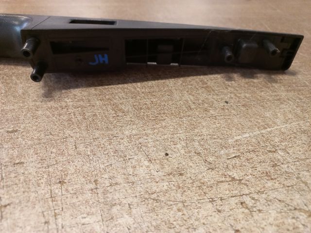 bontott SEAT LEON Jobb hátsó Ajtóbehúzó