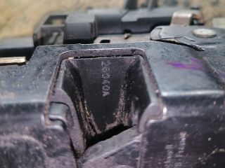 bontott SEAT LEON Jobb hátsó Ajtózár