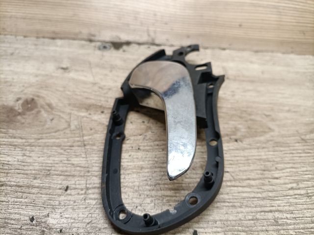 bontott SEAT LEON Jobb hátsó Belső Kilincs