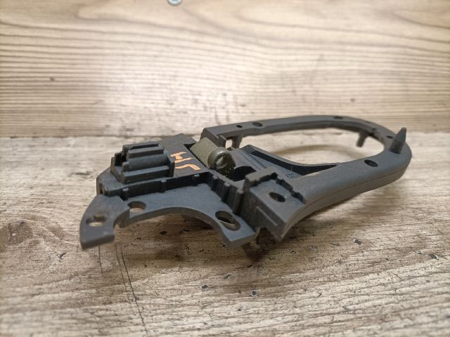 bontott SEAT LEON Jobb hátsó Belső Kilincs