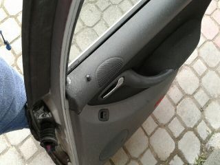bontott SEAT LEON Jobb hátsó Fixüveg (Ajtóban)