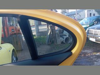 bontott SEAT LEON Jobb hátsó Fixüveg (Ajtóban)