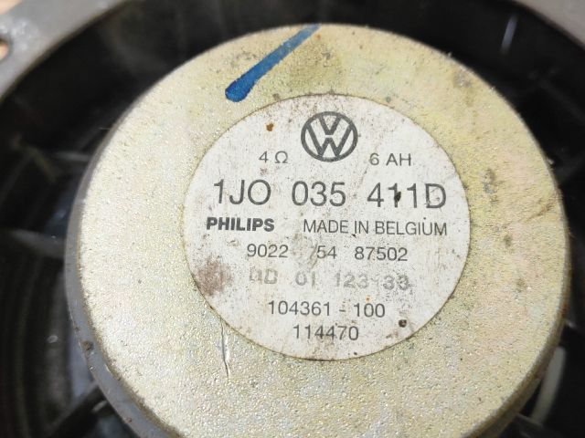 bontott SEAT LEON Jobb hátsó Hangszóró