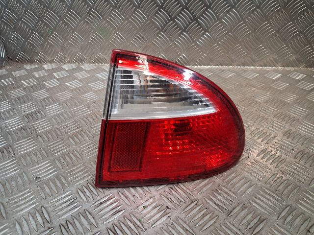 bontott SEAT LEON Jobb Hátsó Lámpa
