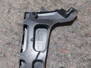 bontott SEAT LEON Jobb hátsó Oldal Lökhárító Tartó (Műanyag)