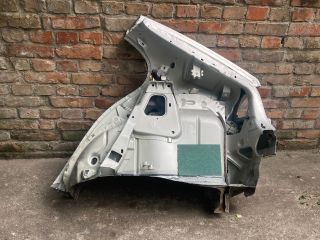 bontott SEAT LEON Jobb hátsó Sárvédő