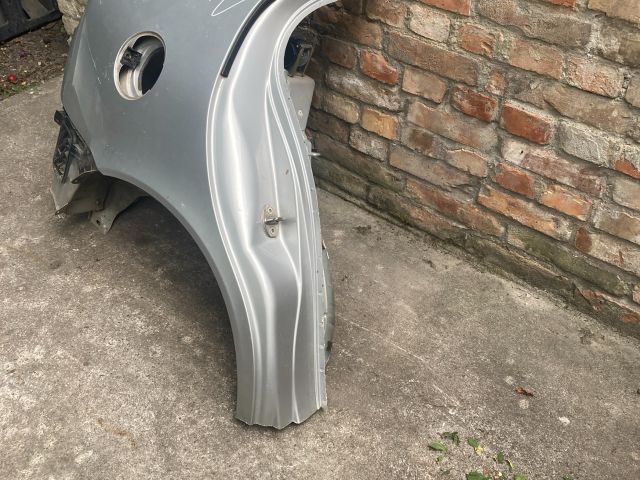bontott SEAT LEON Jobb hátsó Sárvédő